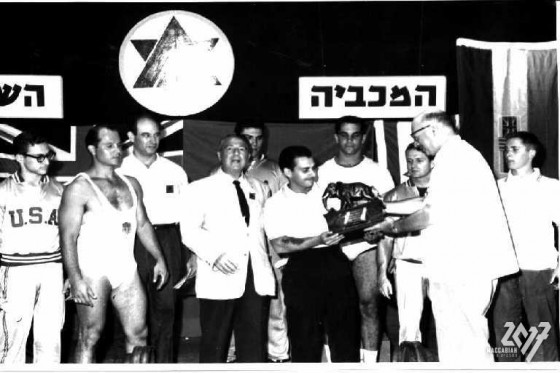 ההיסטוריה של המכביות -  