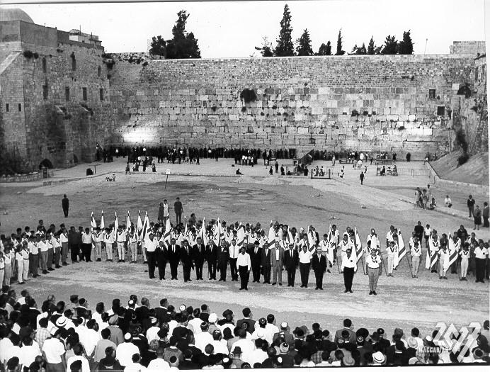 ההיסטוריה של המכביות -  